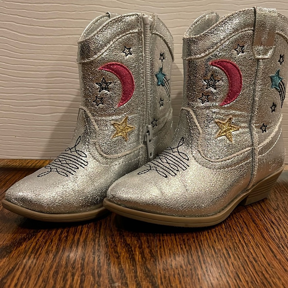 Tucker and Tate cowboy boots